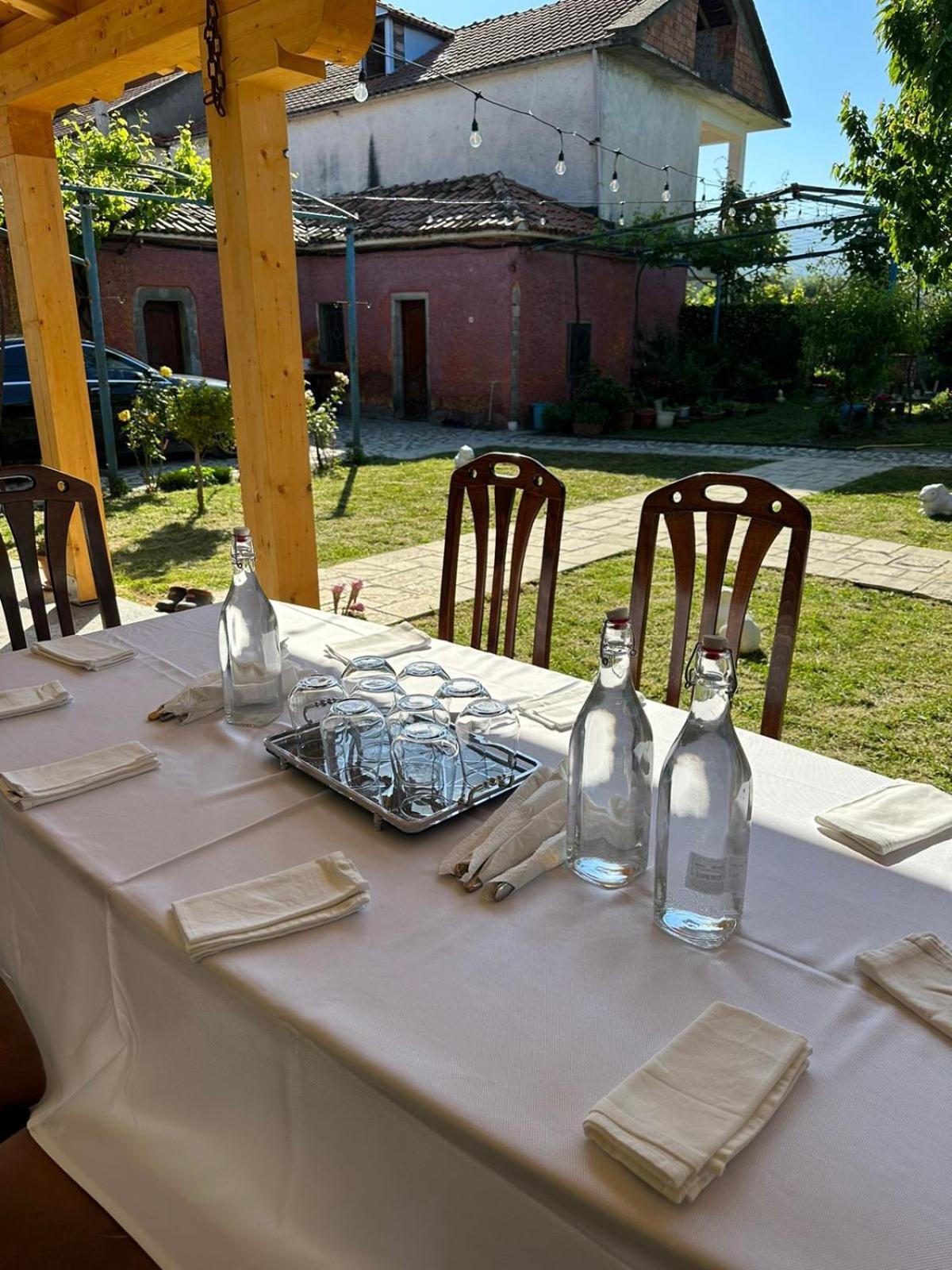 Guesthouse Marku - Mrizi I Zanave Fishte Buitenkant foto